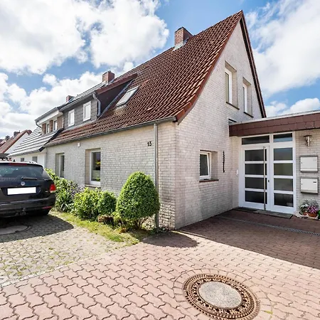 Park - House Oldenburg in Holstein
